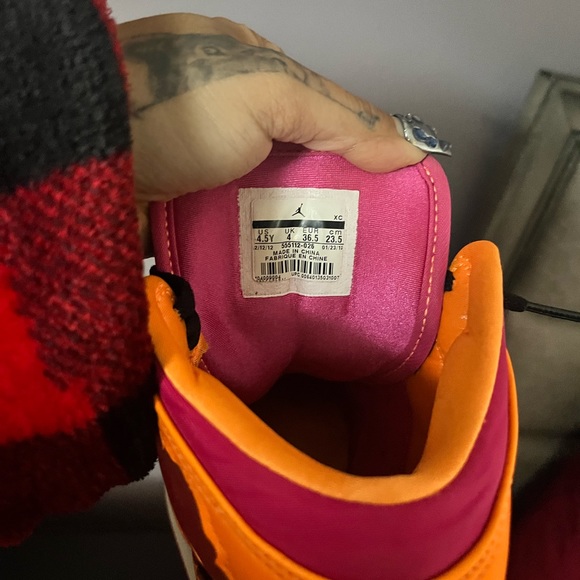 Jordans - Picture 2 of 9